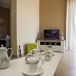Alex * קלמאטה